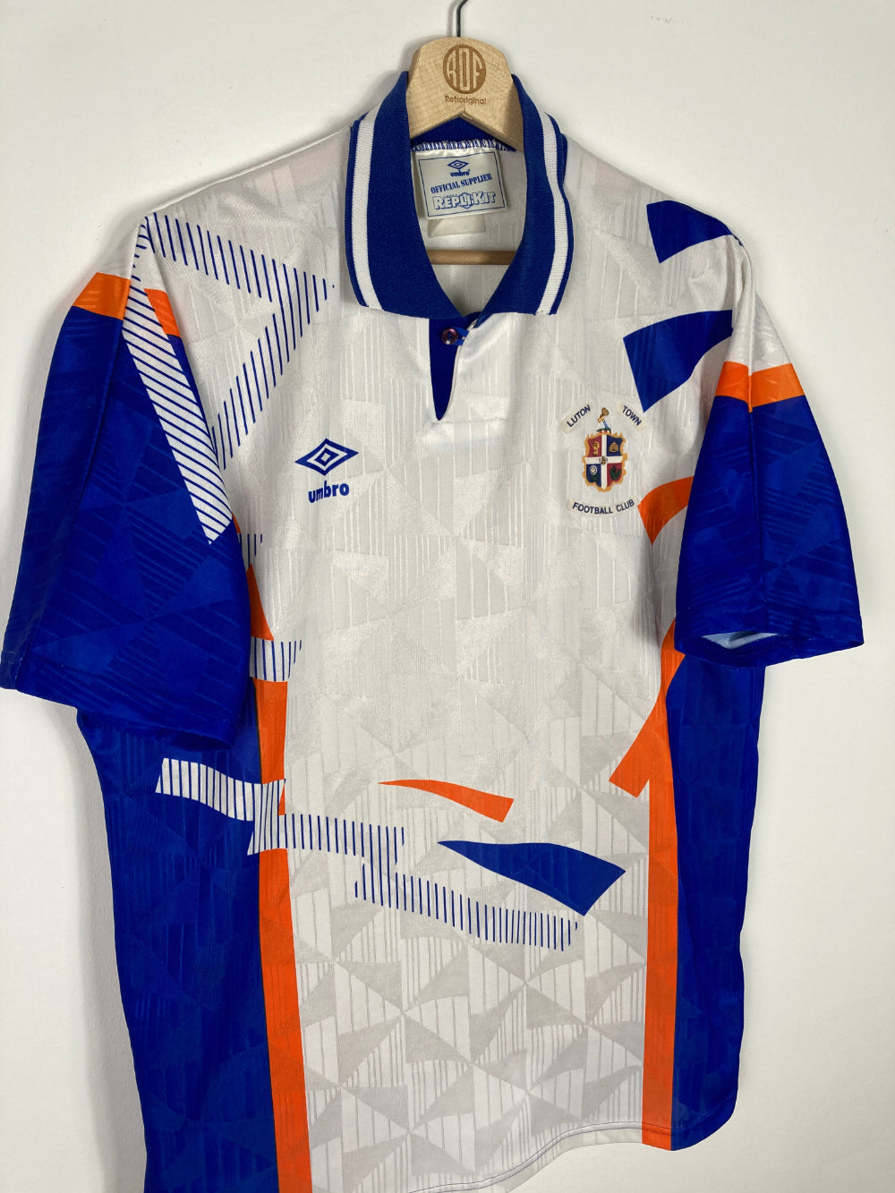 
                  
                    Original Luton Town FC Home Jersey 1991-1992 - XL
                  
                