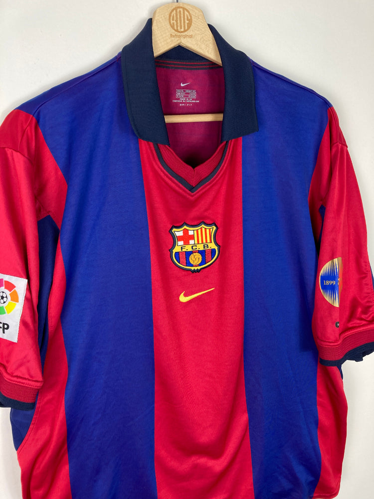 
                  
                    Original FC Barcelona Home Jersey 2000-2001 #4 Guardiola - XL
                  
                