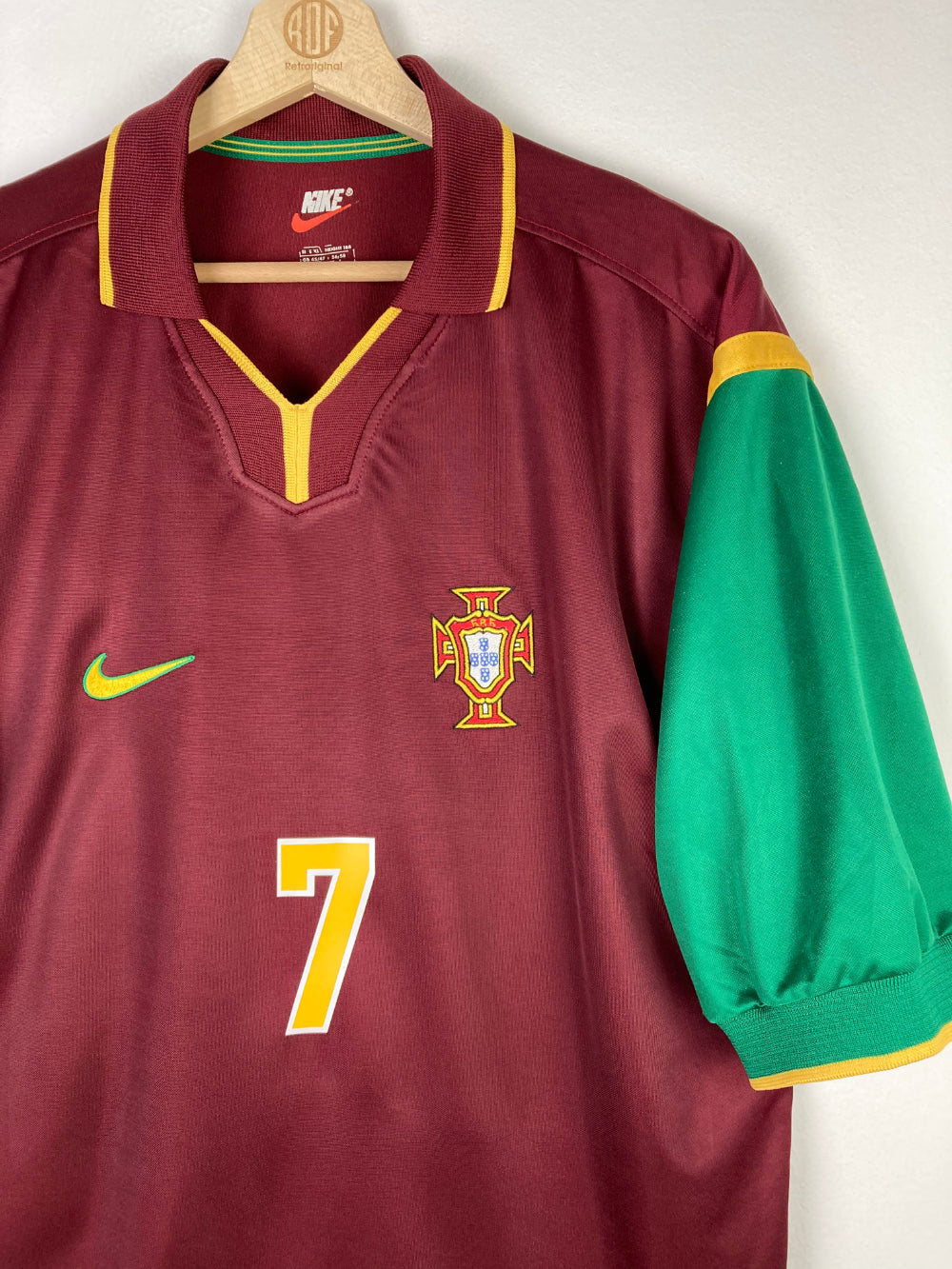 
                  
                    Original Portugal Home Jersey 1998-1999 #7 of Figo - XL
                  
                