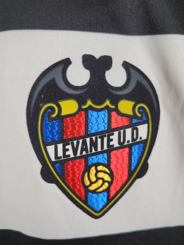
                  
                    Original Levante UD Matchworn Away Jersey #5 of Hector Rodas 2012-2013 - XL
                  
                