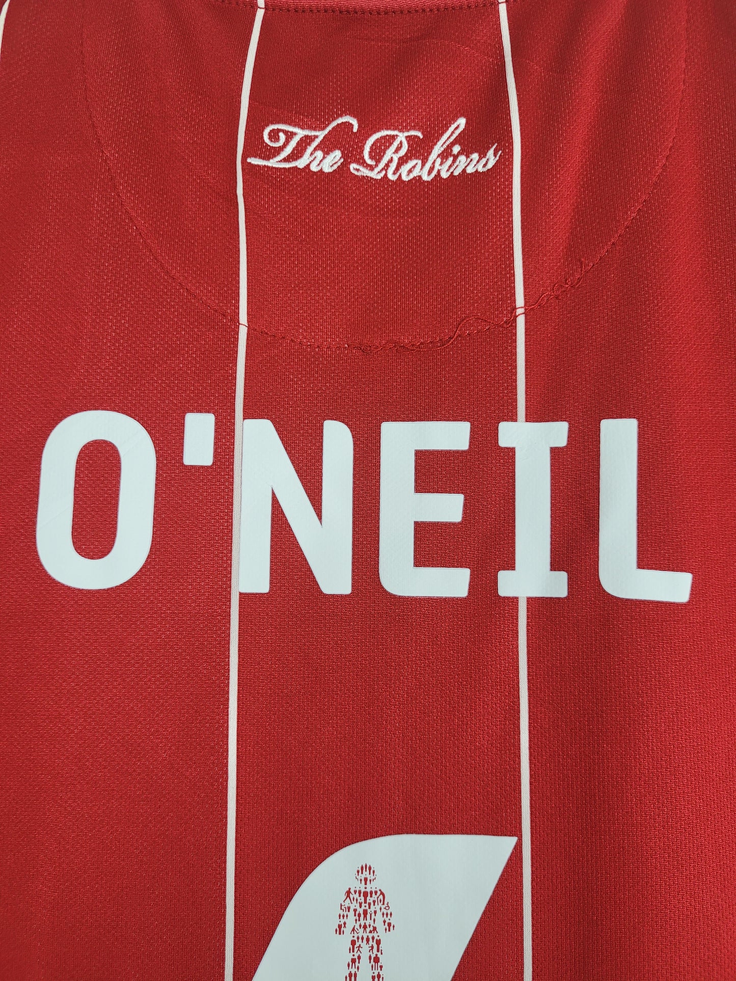 
                  
                    Original Bristol City FC *Matchworn* Home Jersey #6 O'Neill 2017-2018 - S fits M/L
                  
                