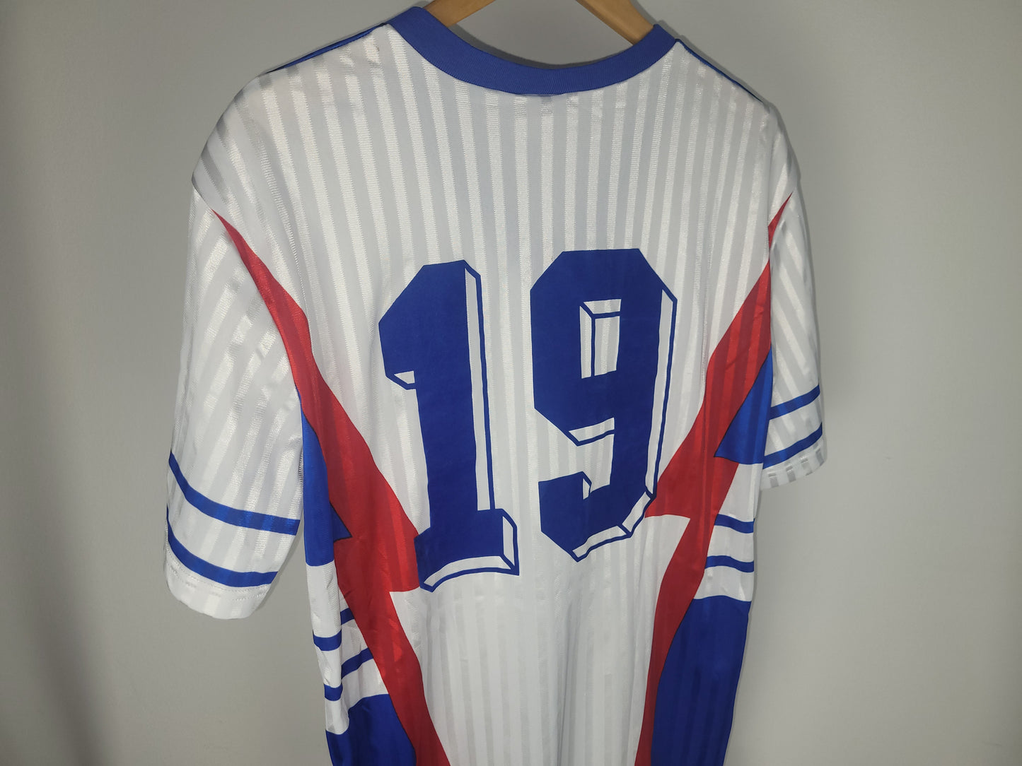 
                  
                    Yugoslavia 1990 Matchworn Jersey 𝘿𝙚𝙟𝙖𝙣 𝙎𝙖𝙫𝙞ć𝙚𝙫𝙞ć - Spain vs Yugoslavia Worldcup 1990
                  
                