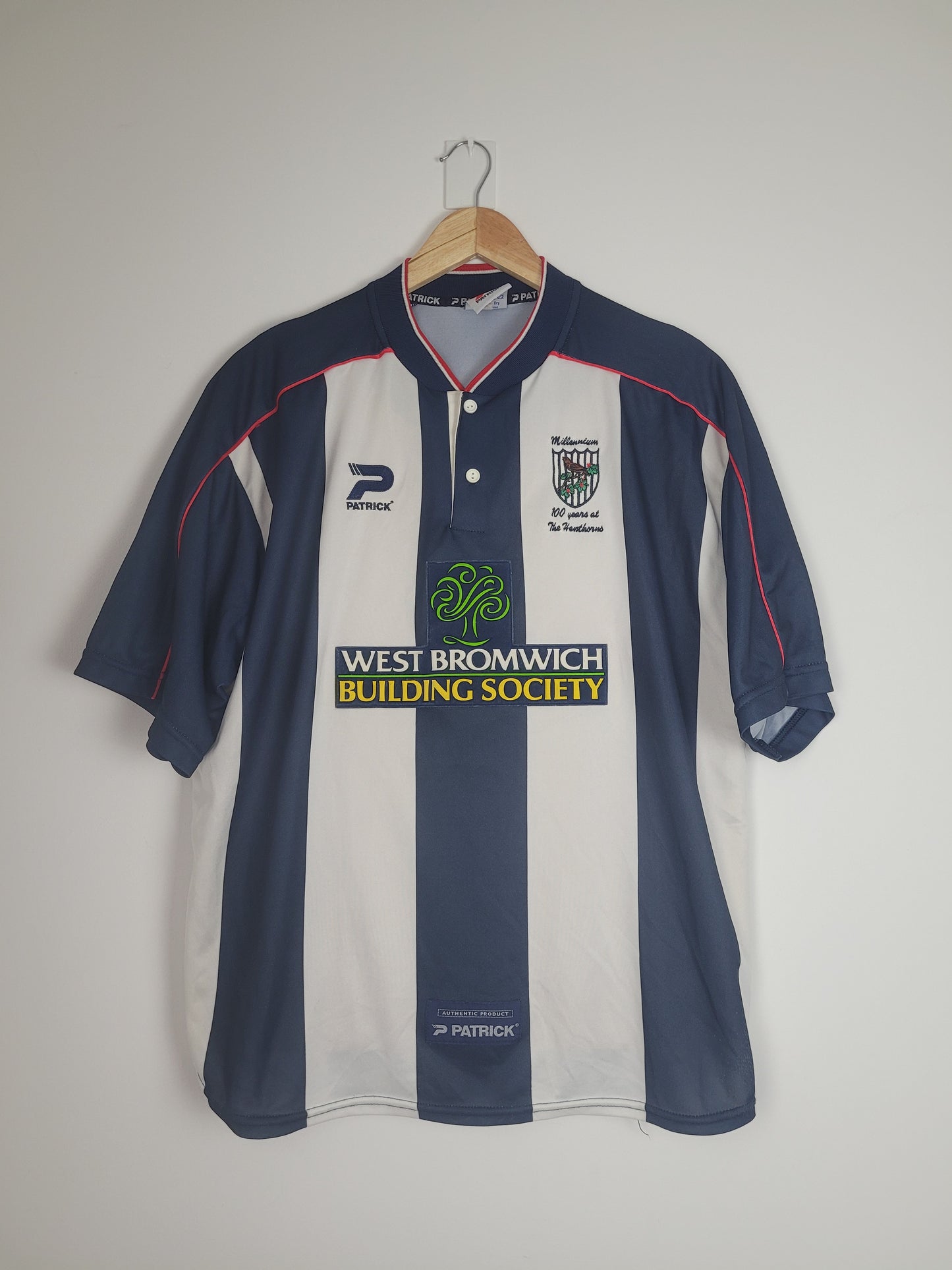 
                  
                    Original West Bromwich Albion Home Jersey 2000-2002 - XL
                  
                