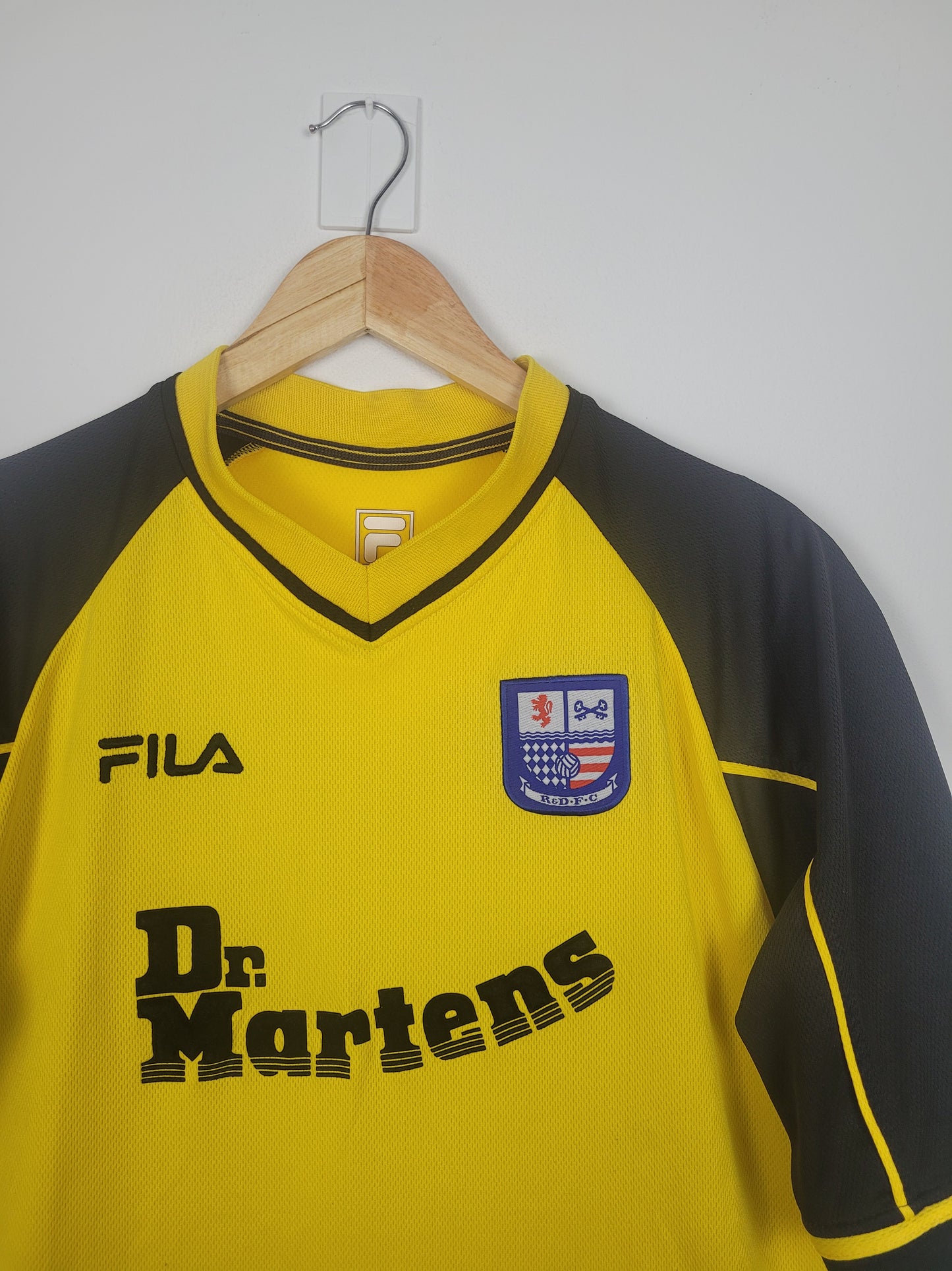 
                  
                    Original Rushden & Diamonds AFC Away Jersey 2000-2002 - M
                  
                