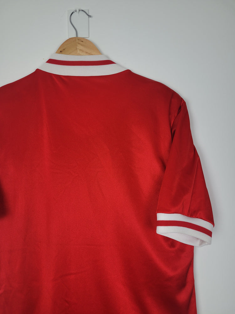 
                  
                    Original Liverpool FC Home Jersey 1982-1985 - M
                  
                