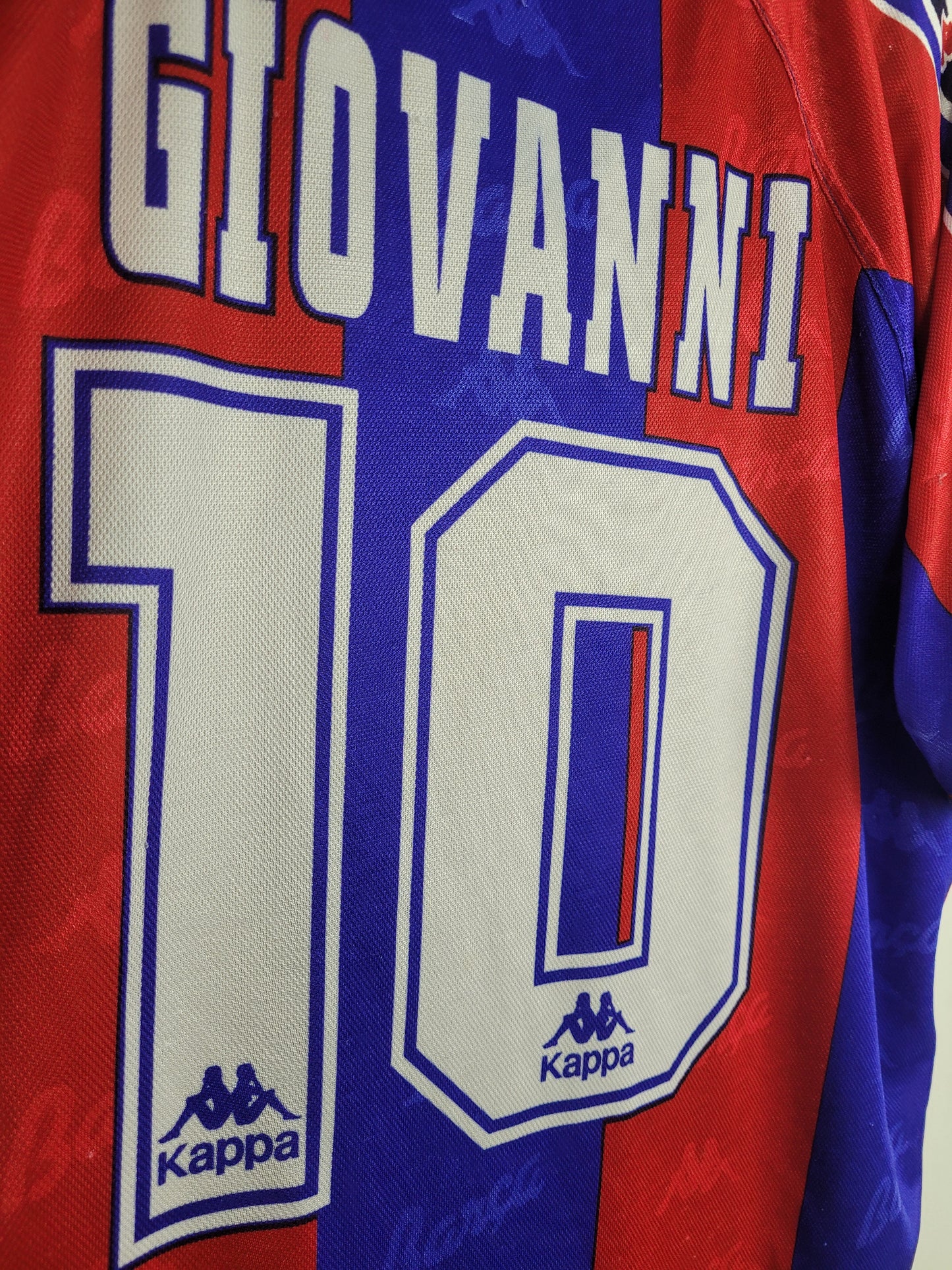 
                  
                    Original FC Barcelona *Player-spec* Home Jersey #10 of Giovanni 1996-1997 - XL
                  
                